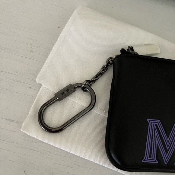 NWT MCM Monogram Spanish Napa Leather Key Pouch - Picture 6 of 9